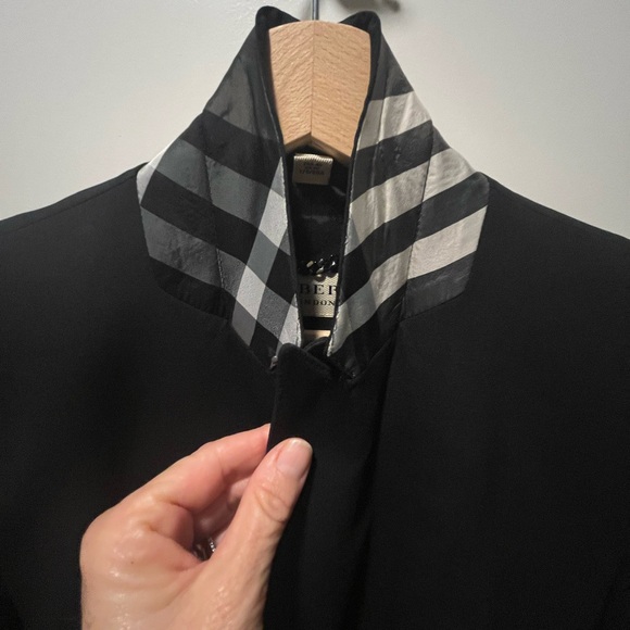 Burberry blazer - Picture 8 of 13